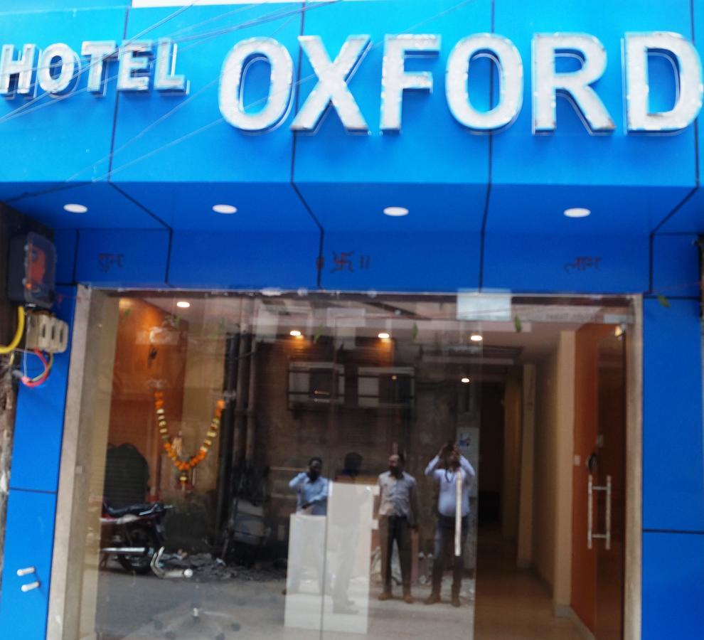 Optimum Oxford International Hotel New Delhi Bagian luar foto