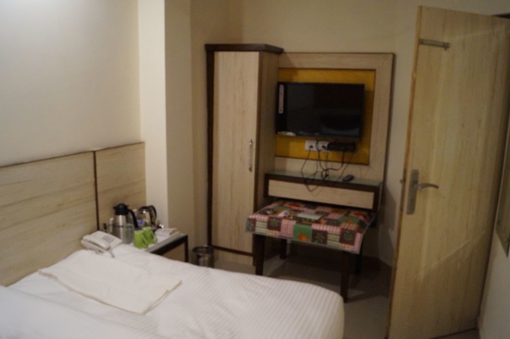 Optimum Oxford International Hotel New Delhi Bagian luar foto